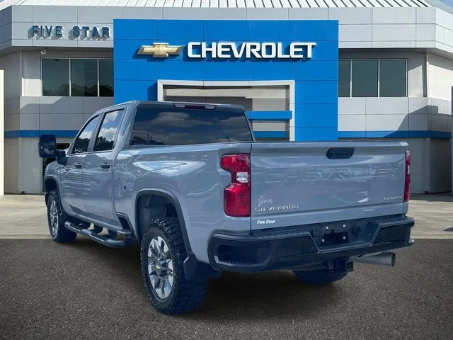 Used 2025 Gray Chevrolet Custom image 4