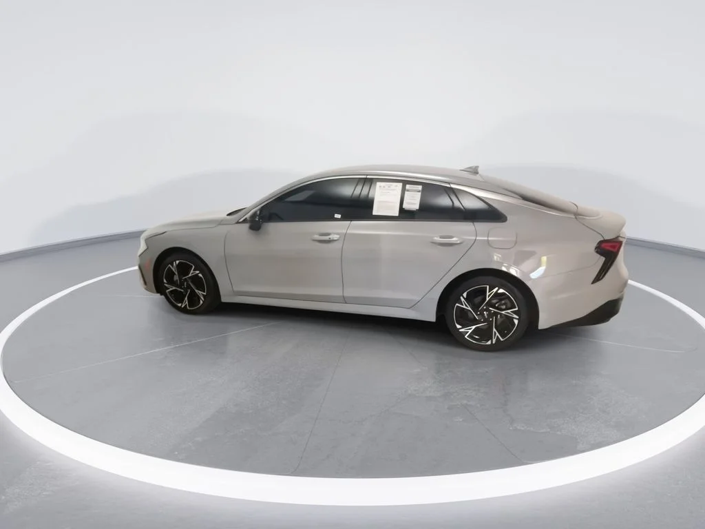 Used 2025 Gray Kia GT-Line image 7