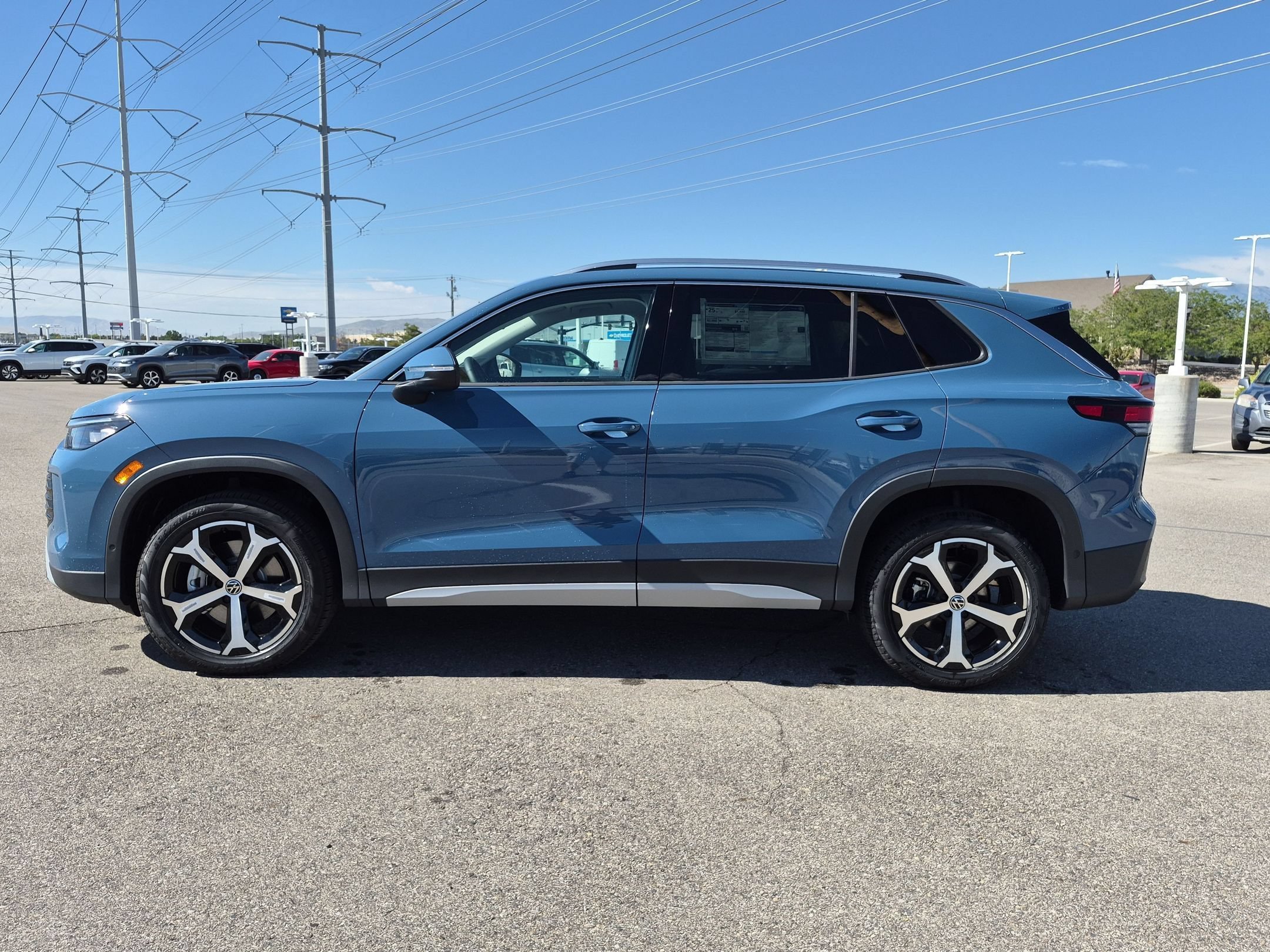 New 2026 Monterey Blue Pearl Volkswagen SE image 7