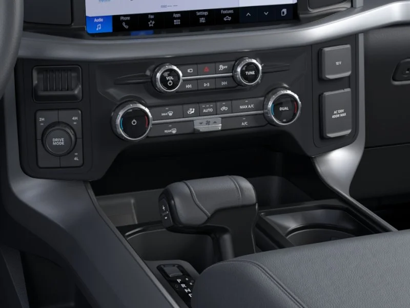 New 2026 Oxford White Ford XLT image 15