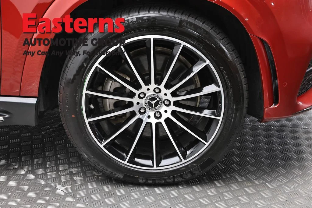 Used 2023 Red Mercedes-Benz GLE 450 image 34