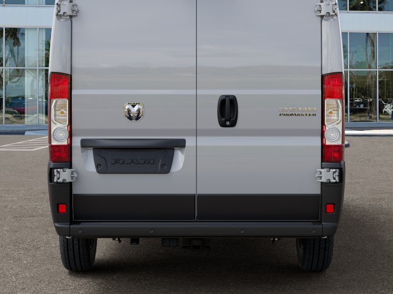 New 2026 Bright White Clearcoat RAM Tradesman image 39