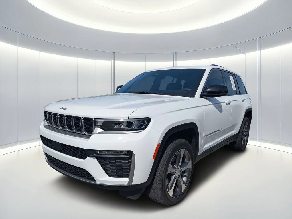Used 2026 White Jeep Limited image 7