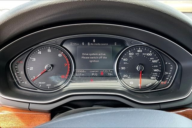 Used 2024 Gray Audi 40 Premium image 22