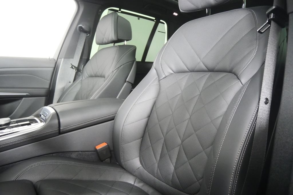 Certified Used 2026 Skyscraper Grey Metallic BMW sDrive40i image 12