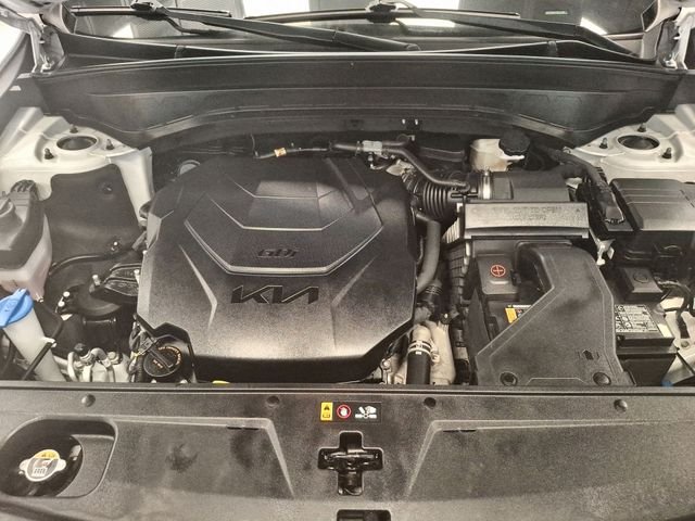 Used 2023 White Kia EX image 25