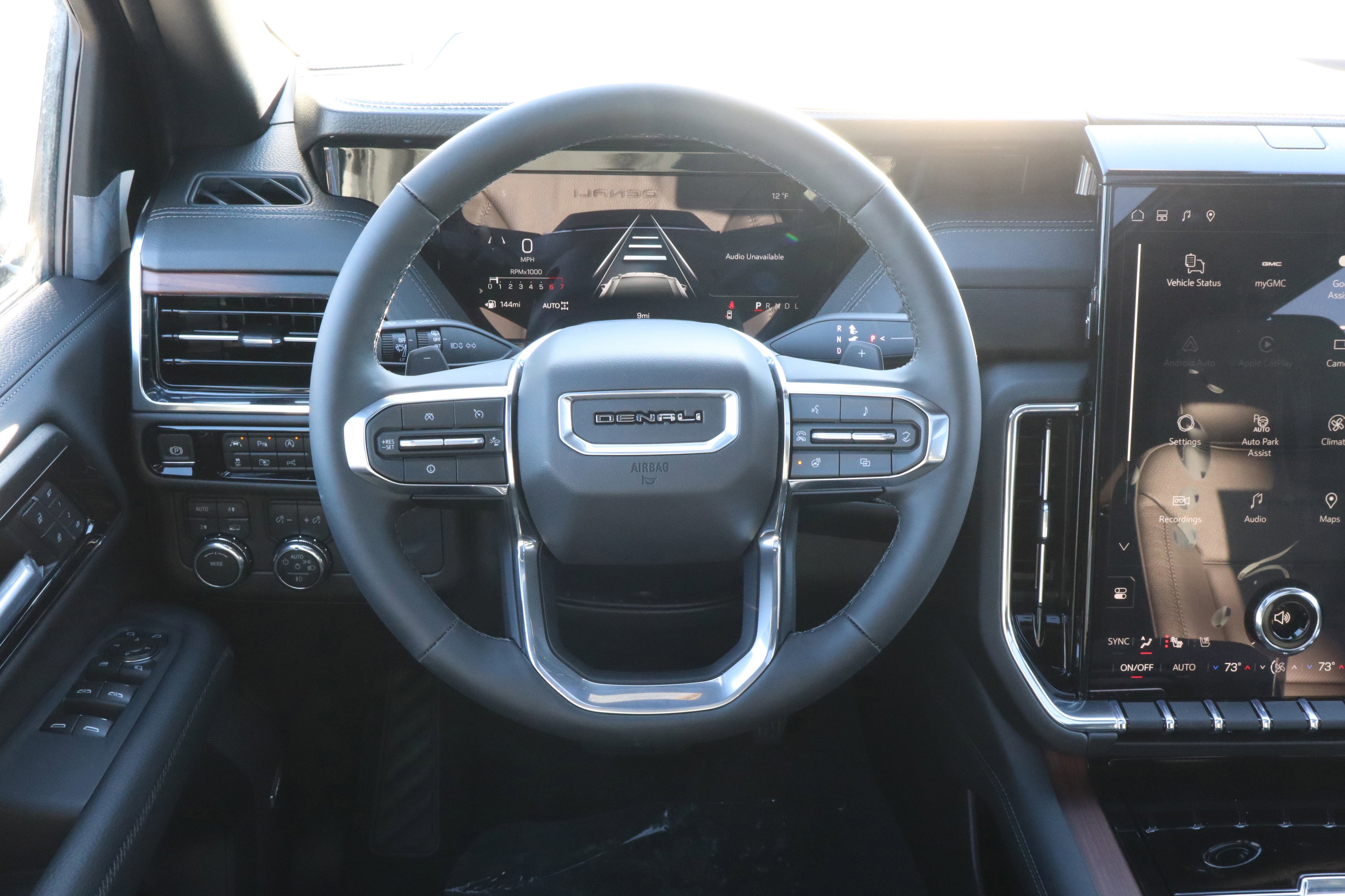 2026 GMC Yukon XL Denali - Photo 9