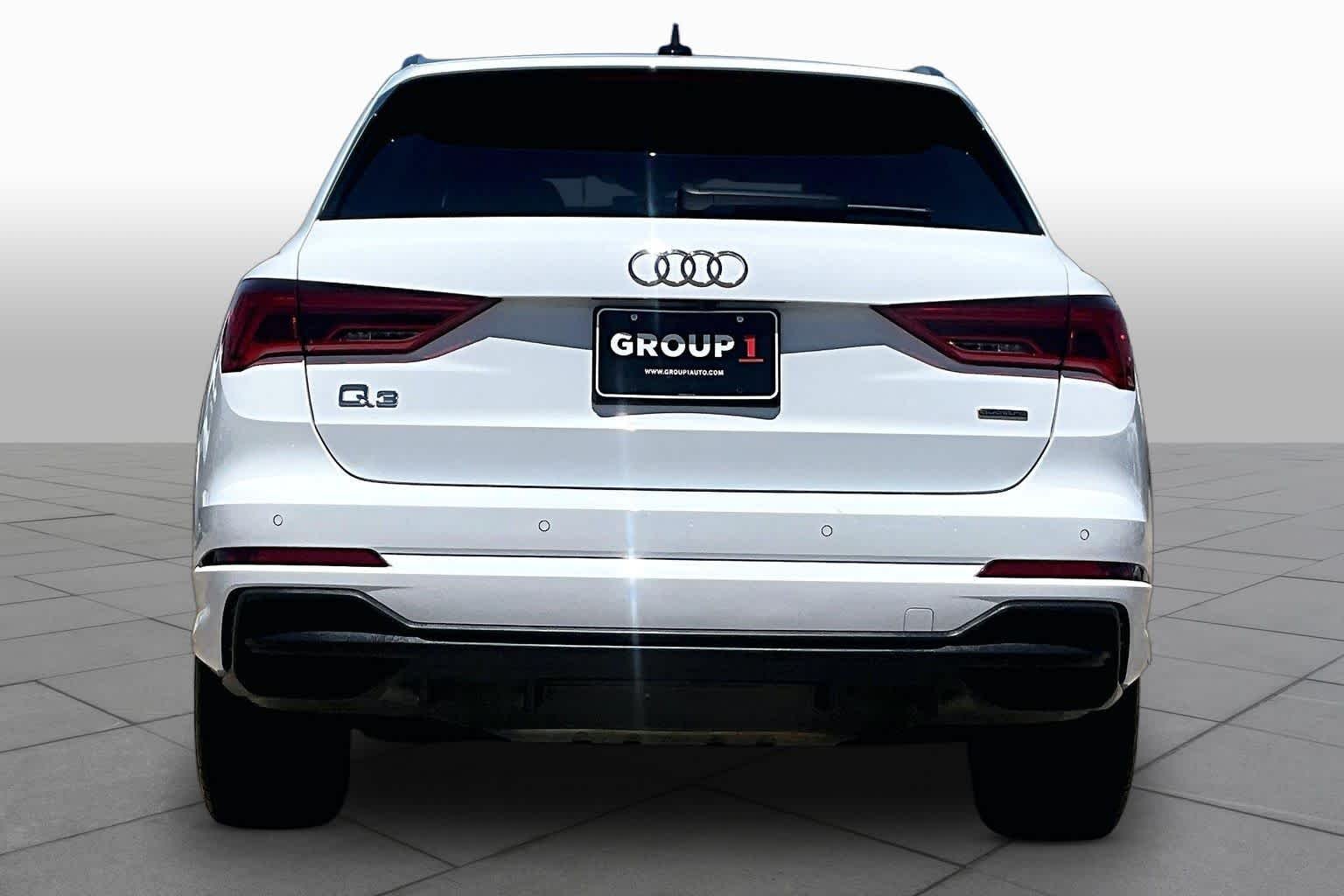Used 2025 Arkona White Audi S line Premium image 5