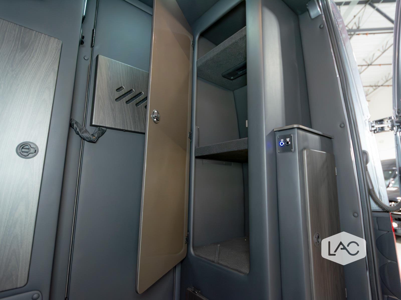 New 2026 Selenite gray metallic OGV Luxury Coach AWD ULTIMATE 1080ah ADV Pkg image 20