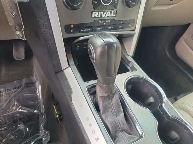 Used 2015 Black Ford Base image 30
