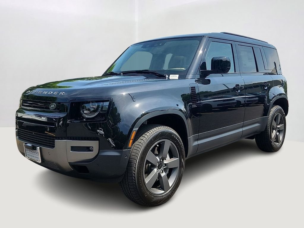 Used 2026 Santorini Black Metallic Land Rover S image 1