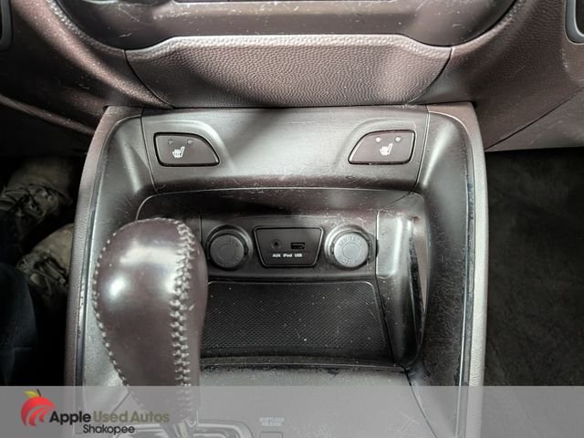 Used 2013 Blue Hyundai GLS image 17