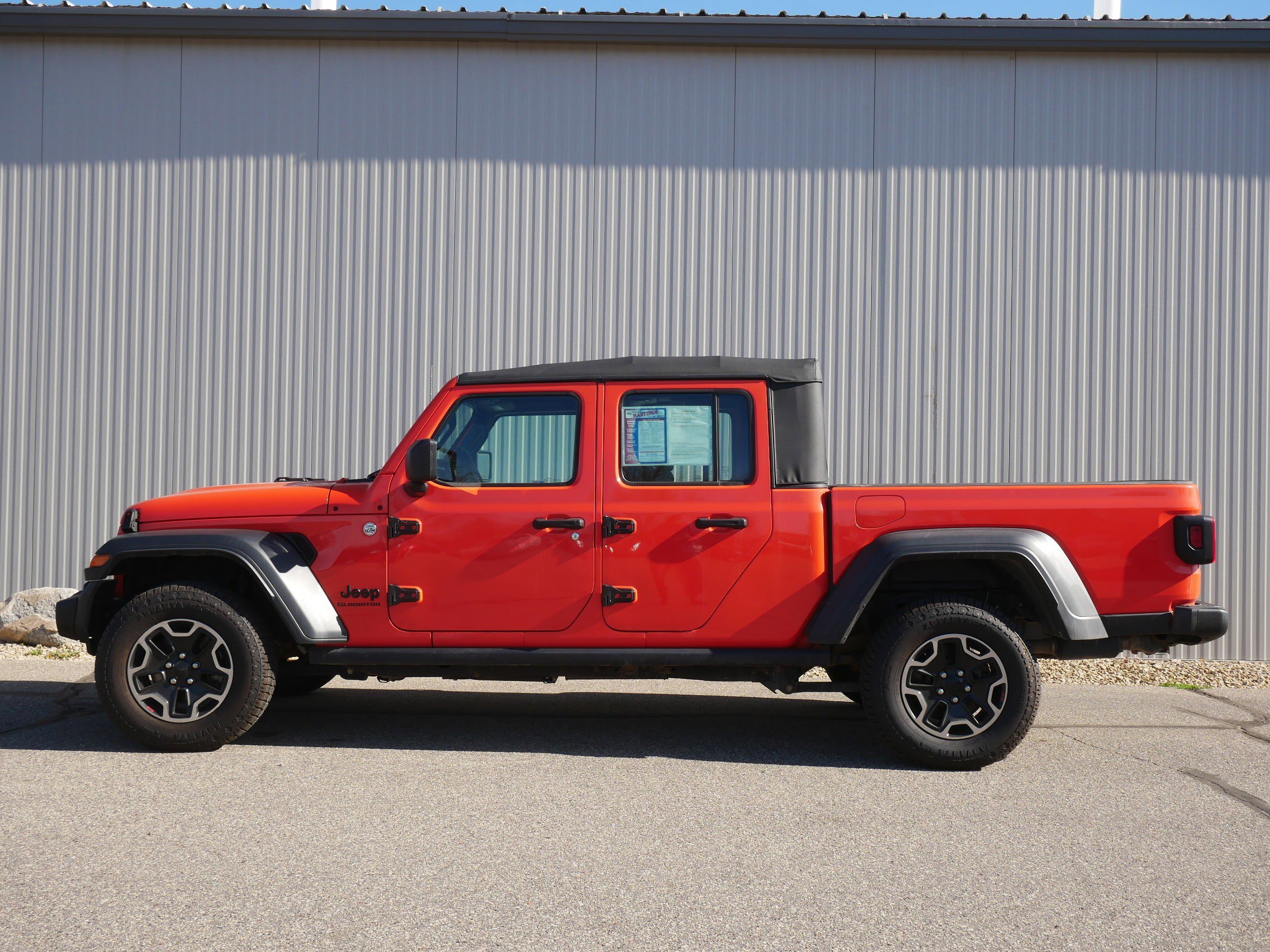 Used 2020 Jeep Gladiator Sport with VIN 1C6JJTAG6LL190170 for sale in Hastings, Minnesota