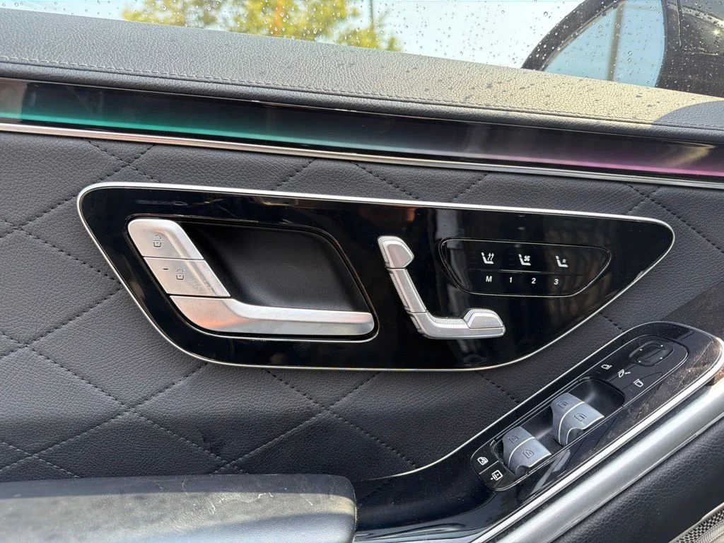 Used 2021 Black Mercedes-Benz S 580 image 20