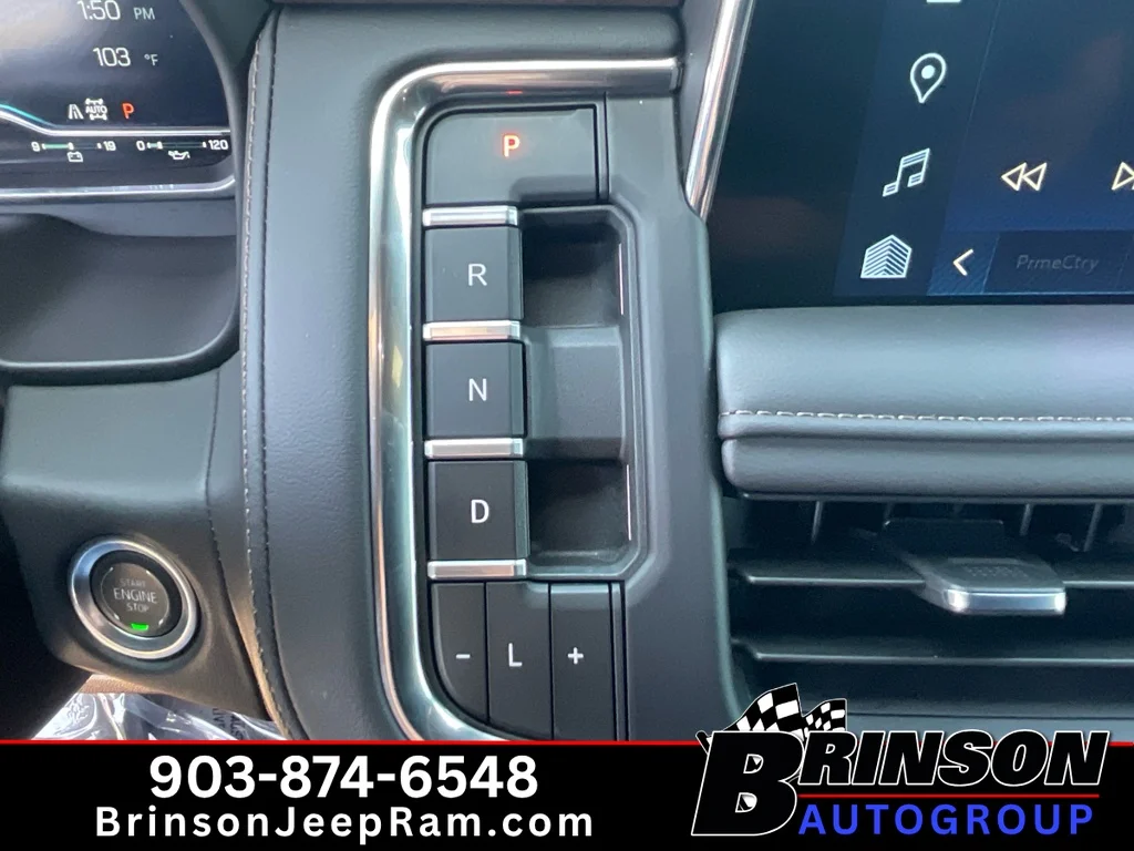 Used 2024 Iridescent Pearl Tricoat Chevrolet High Country image 34