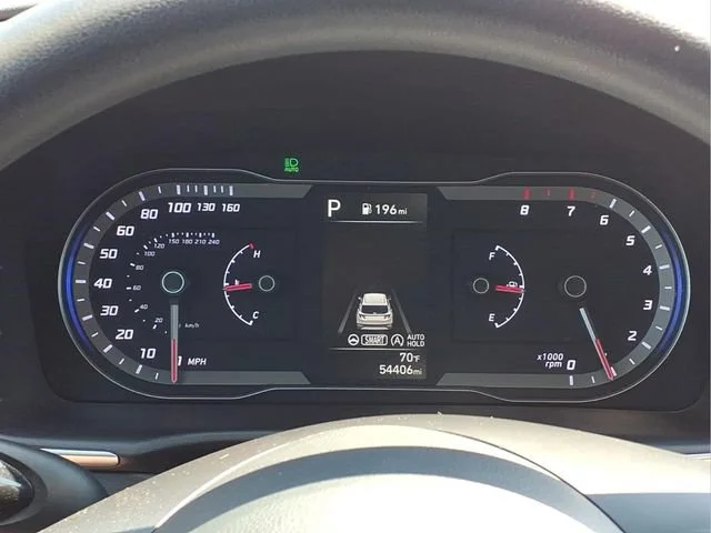 Used 2024  Hyundai SEL image 12