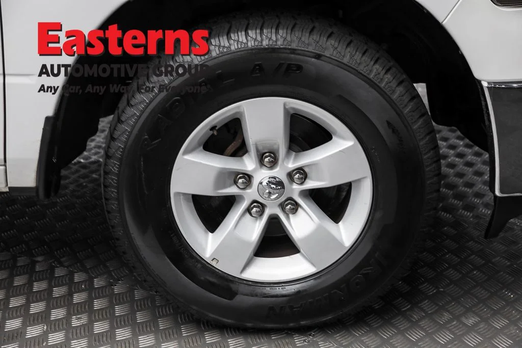 Used 2023 White Ram SLT image 28