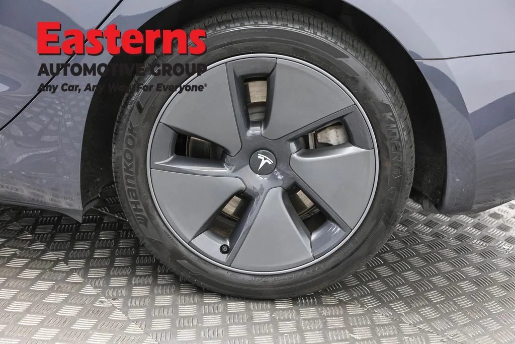 Used 2023 Gray Tesla Base image 27