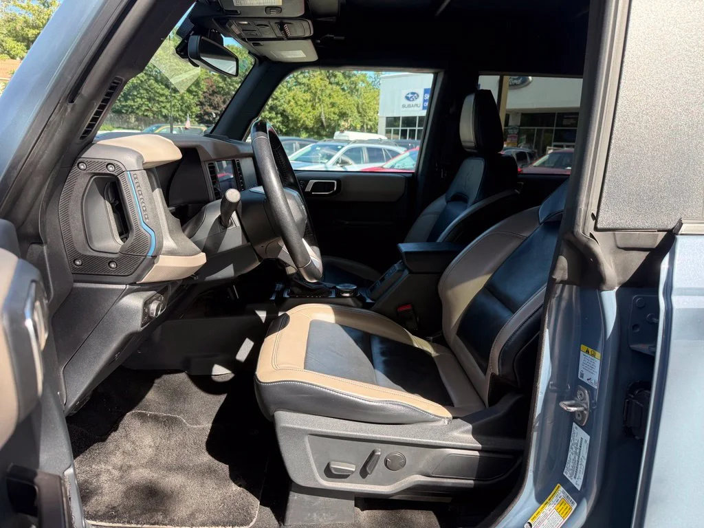 Used 2024 Azure Gray Metallic Ford Wildtrak image 21