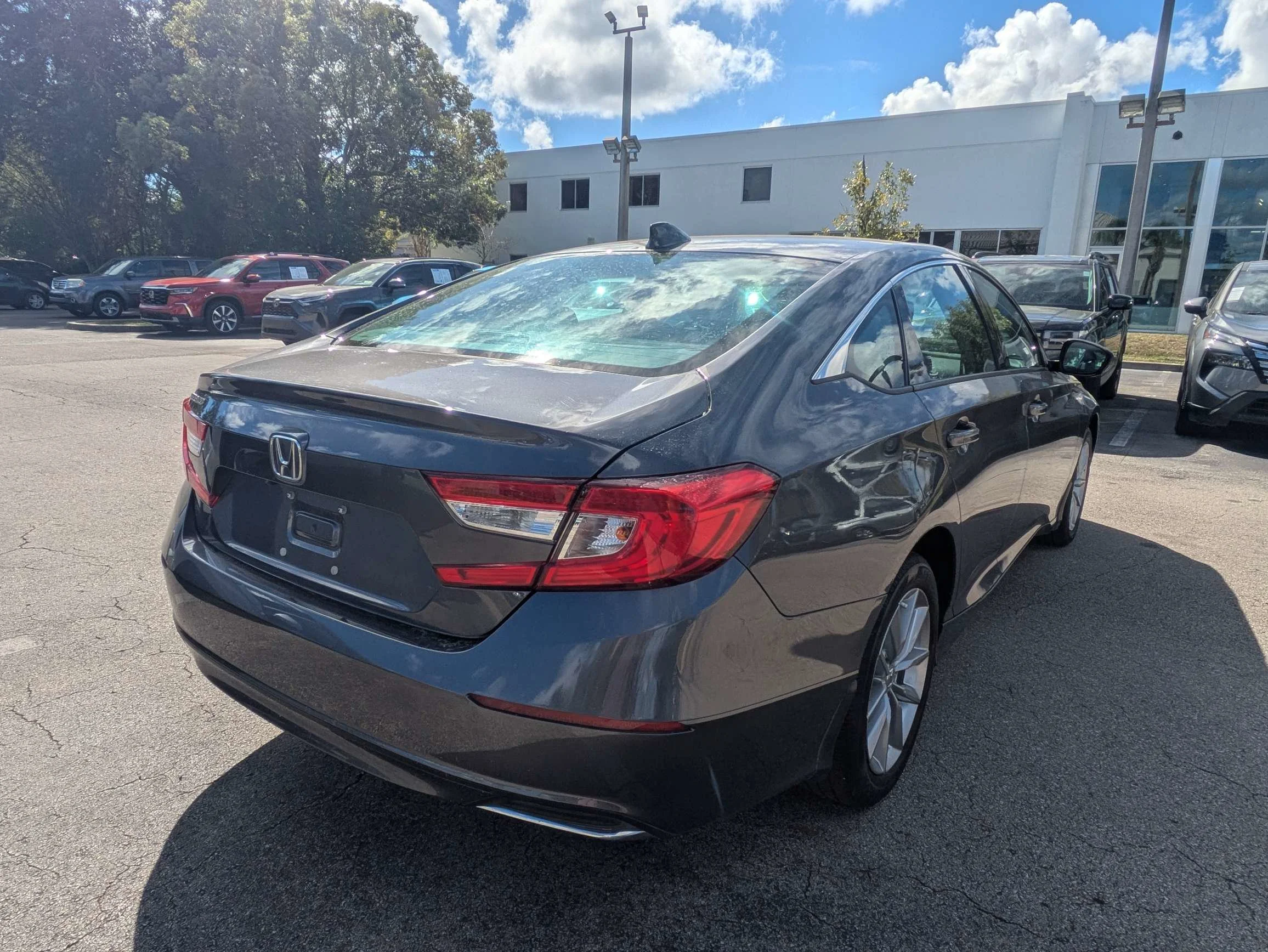 Used 2022 Modern Steel Metallic Honda 1.5T LX image 27