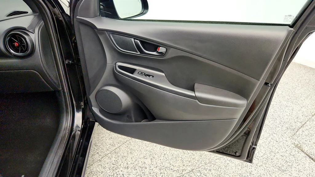 Used 2022 Ultra Black Hyundai N Line DCT FWD image 23