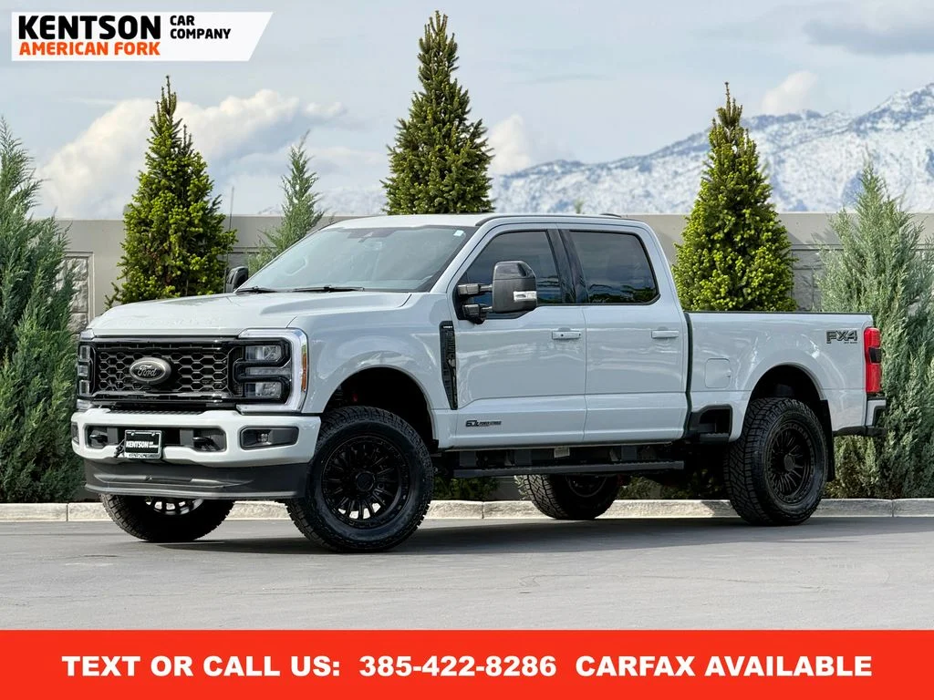 2025 Ford F-350 Lariat 4x4 Crew Cab 160 in SRW's photo