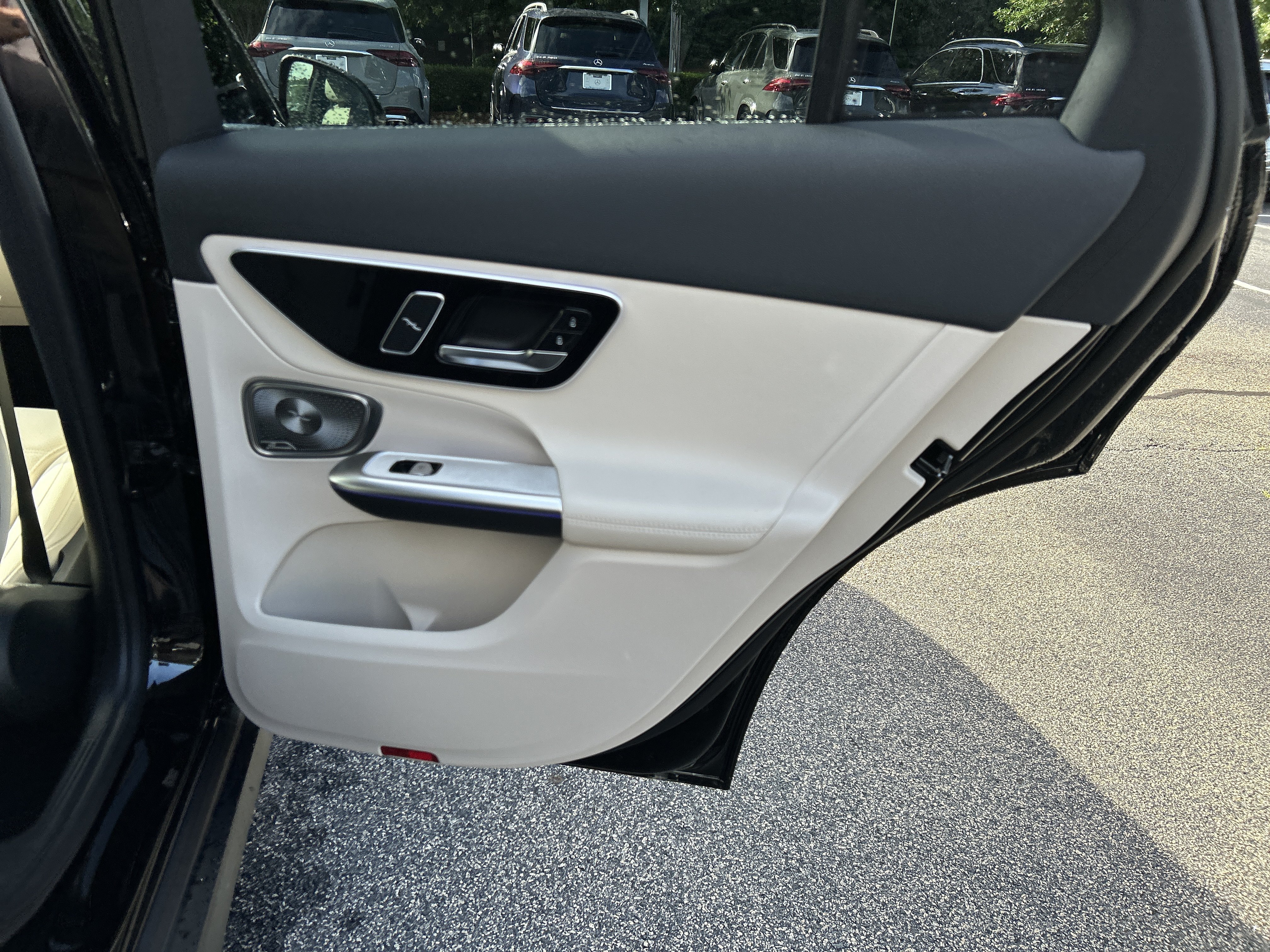 New 2026 Black Mercedes-Benz GLC 300 4MATIC® SUV image 39