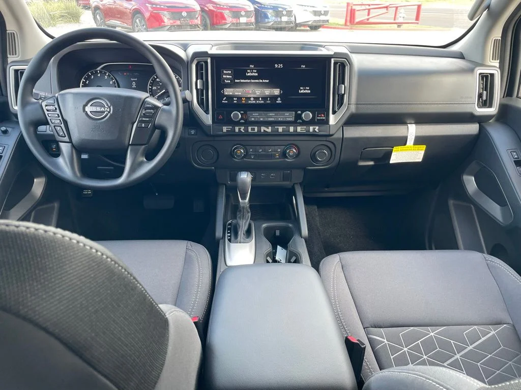 2026 Nissan Frontier SV - Photo 16