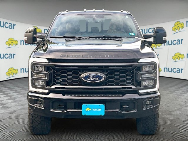 Used 2023 Black Metallic Ford Lariat image 3