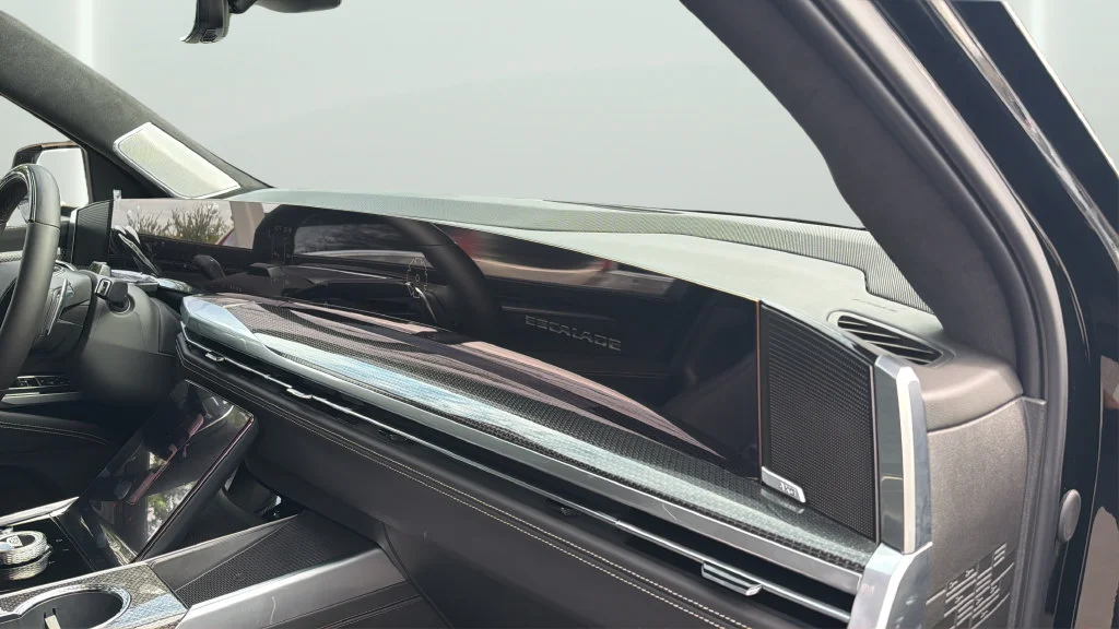2026 Cadillac Escalade ESV V-Series - Photo 25