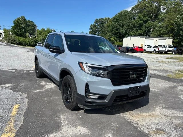 Used 2023 Gray Honda Black Edition image 3