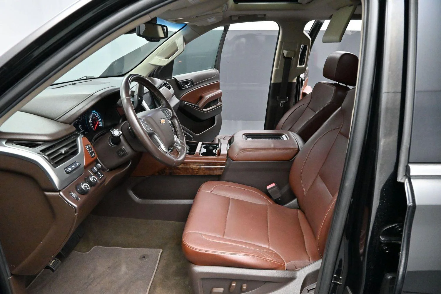 Used 2018 Black Chevrolet Premier image 12