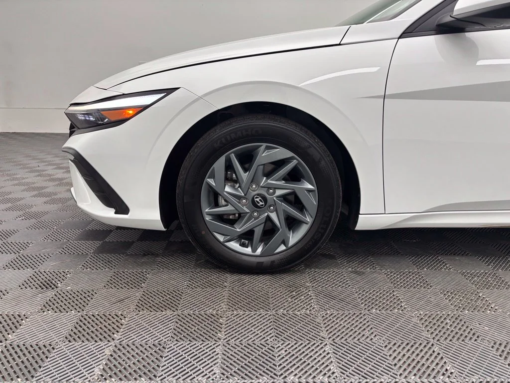 Certified Used 2024 White Hyundai SEL image 16