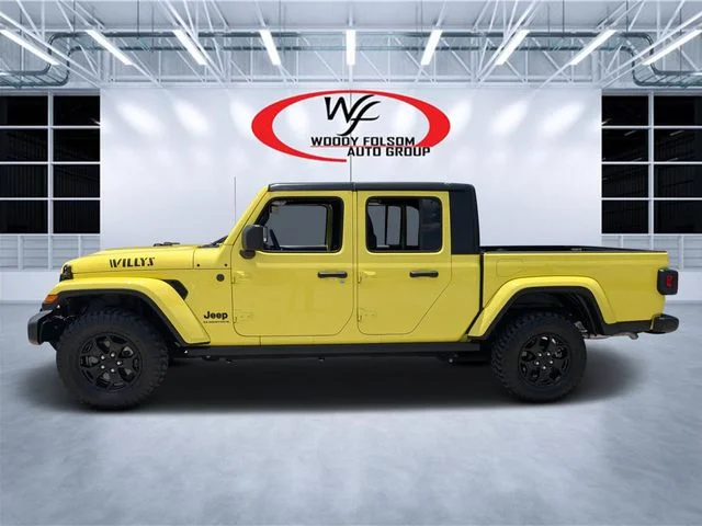 Used 2023  Jeep Willys image 6