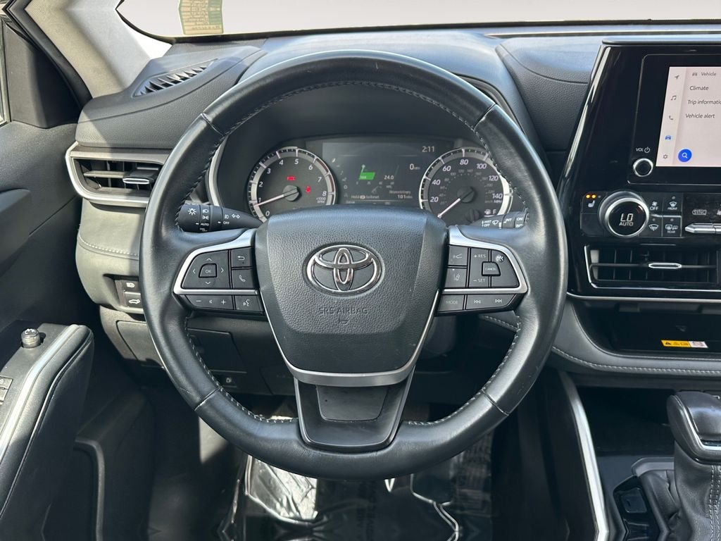 Used 2024 Black Toyota XLE image 12