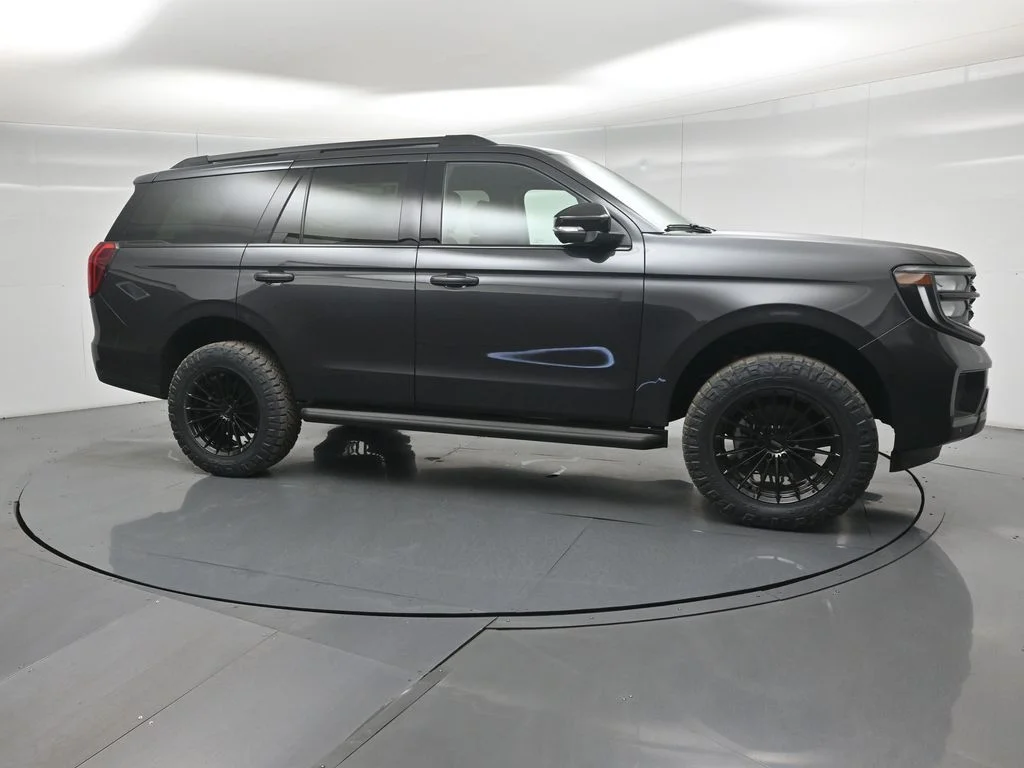 New 2026 Dark Matter Gray Metallic Ford Platinum image 23