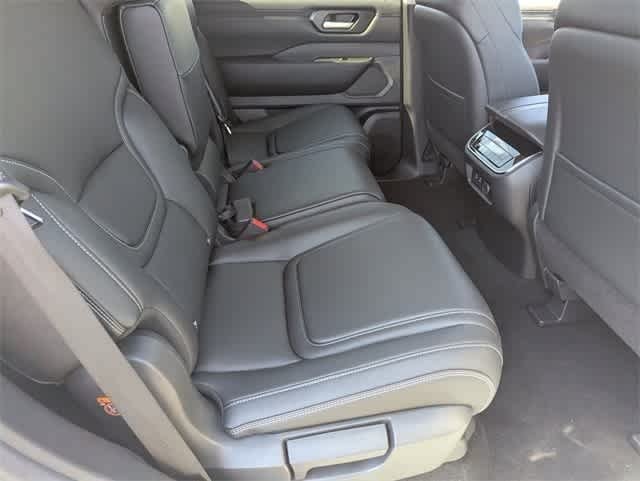 2026 Nissan Armada SV - Photo 15