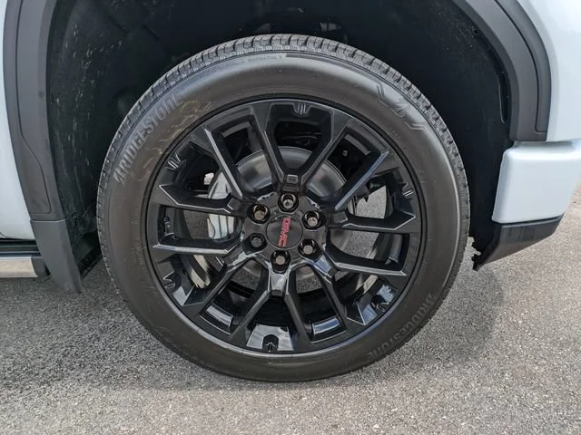 2026 GMC Sierra 1500 Denali - Photo 11