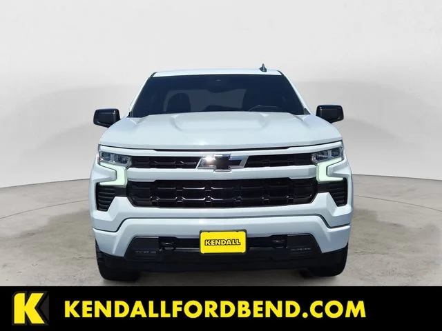 Used 2023 White Chevrolet RST image 2