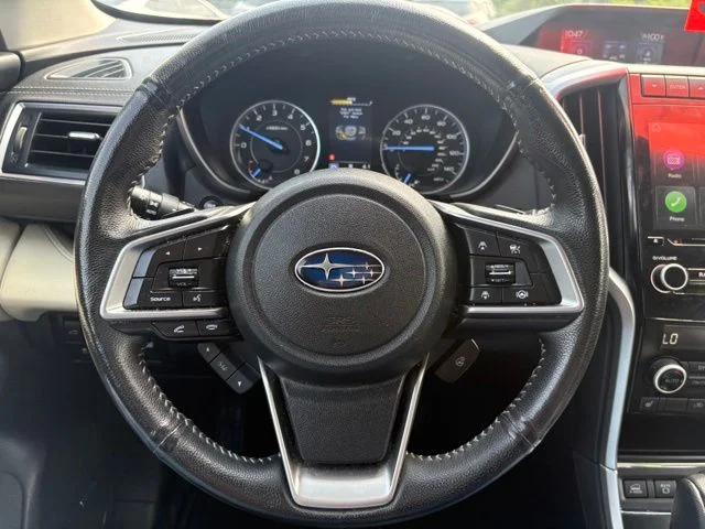 Used 2022 Silver Subaru Limited image 17