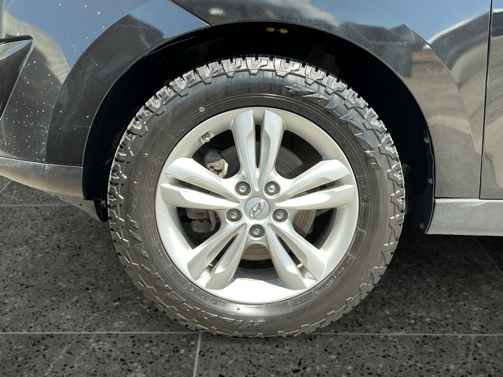 Used 2013 Ash Black Hyundai GLS image 14