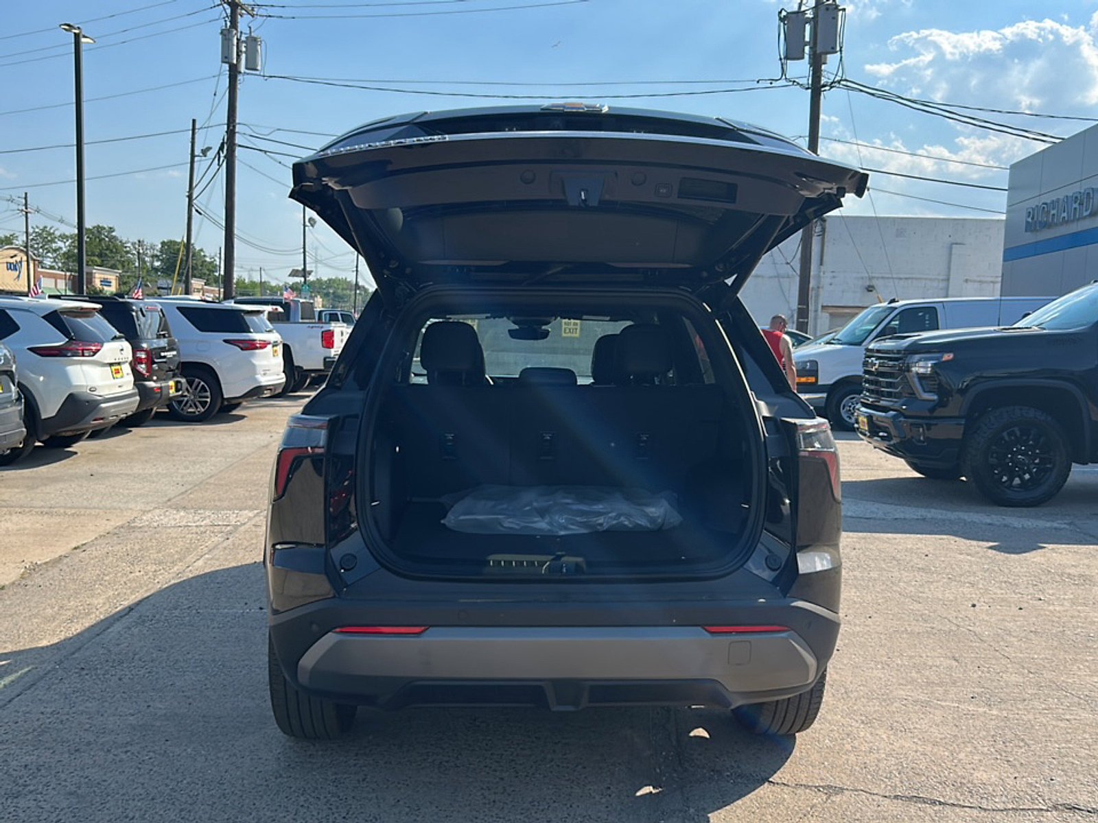 New 2026 Mosaic Black Metallic Chevrolet LT image 11