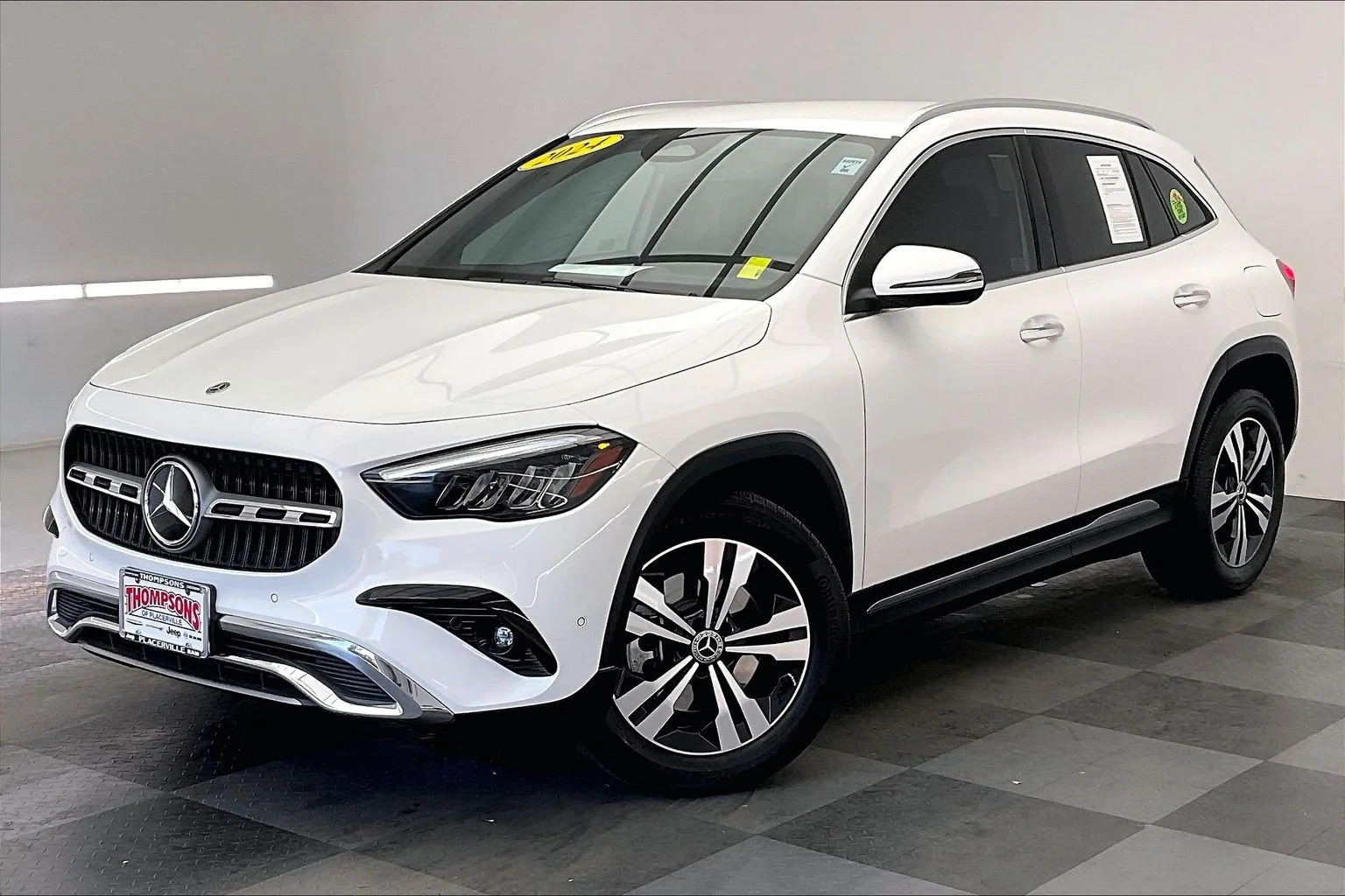 Used 2024 Polar White Mercedes-Benz GLA 250 image 12