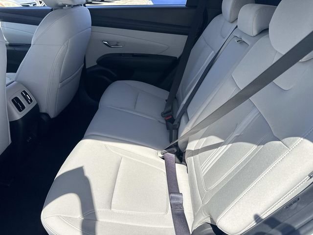 2025 Hyundai Tucson SEL - Photo 16