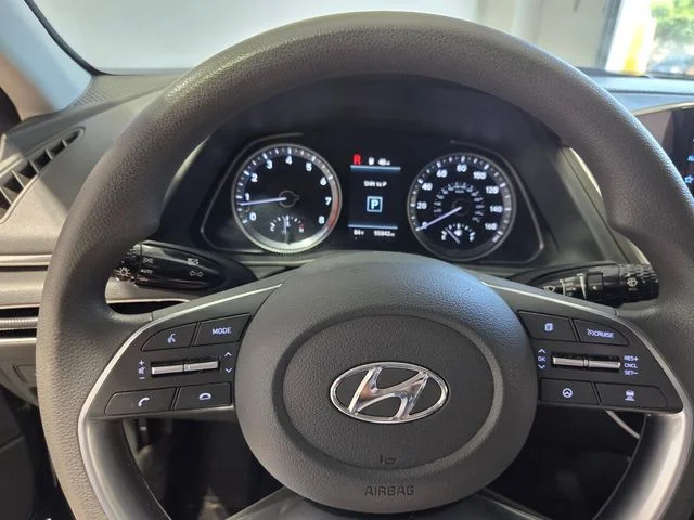 Used 2023 Black Hyundai SEL image 22