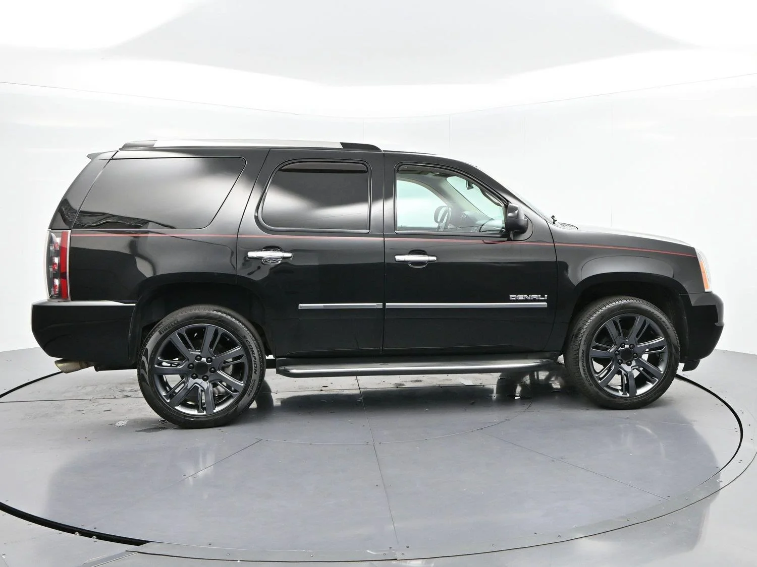 Used 2014 ONYX BLACK GMC Denali image 8