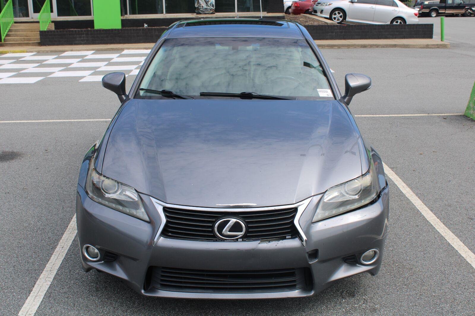 Used 2014 Nebula Gray Pearl Lexus 4dr Sdn RWD image 2
