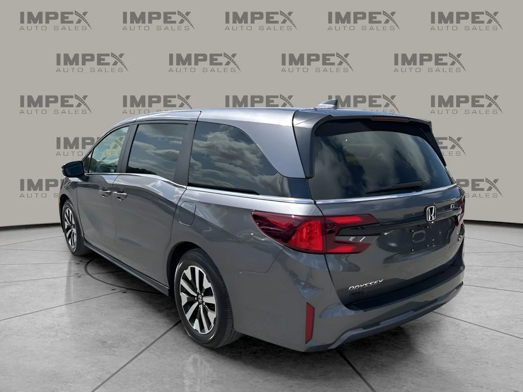 Used 2025 Gray Honda EX-L image 3