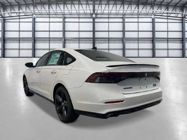 New 2026 Platinum White Pearl Honda Sport-L Hybrid image 3