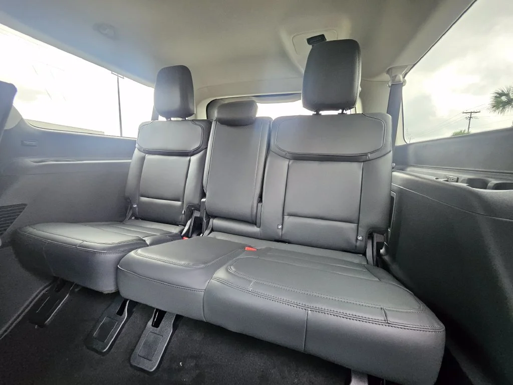 New 2027 Glacier Gray Metallic Tri-Coat Ford MAX Active image 15